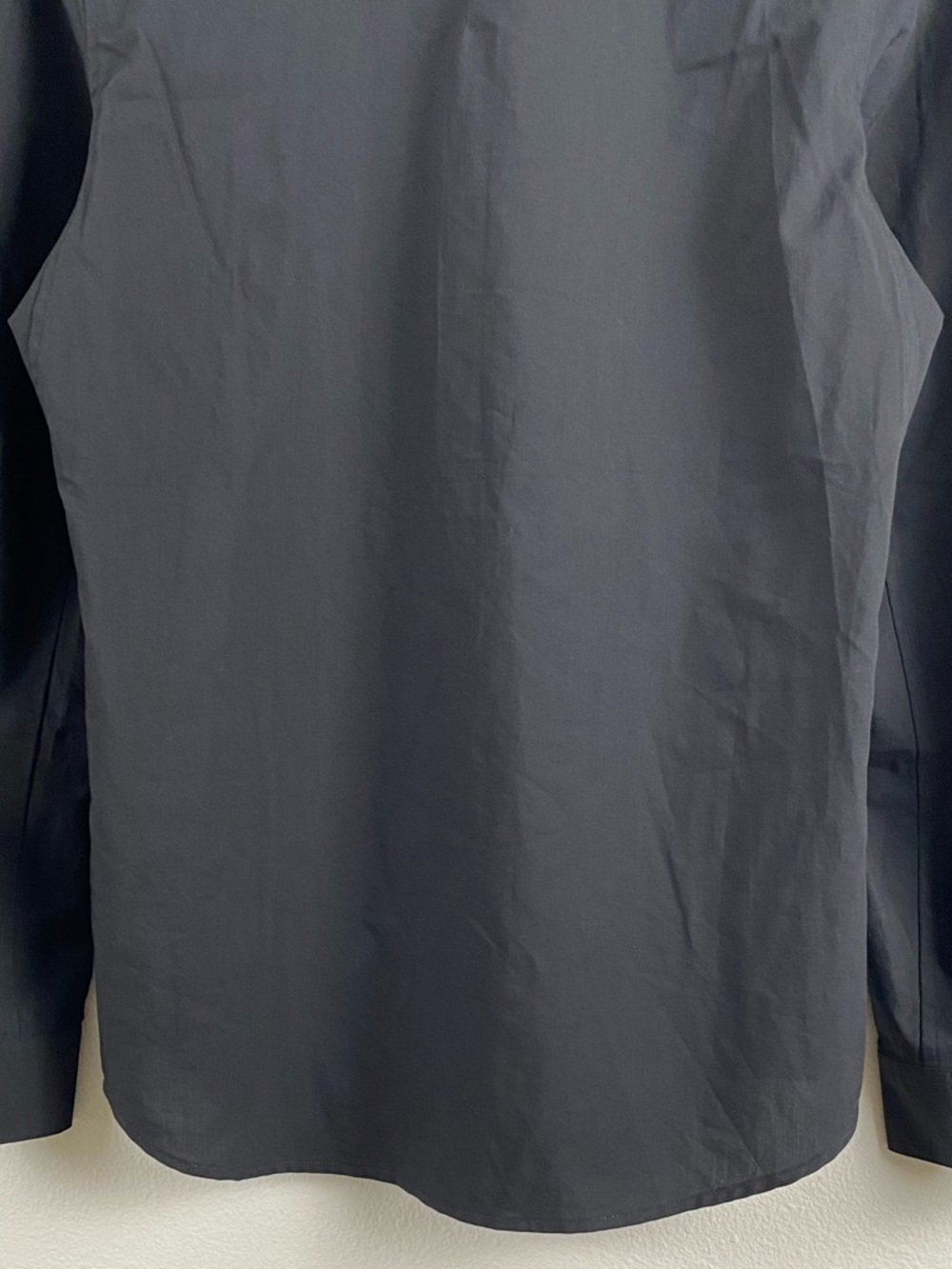 Lululemon Down To The Wire Long Sleeve Button Front Shirt | Slim Fit | Black - Picture 6 of 15